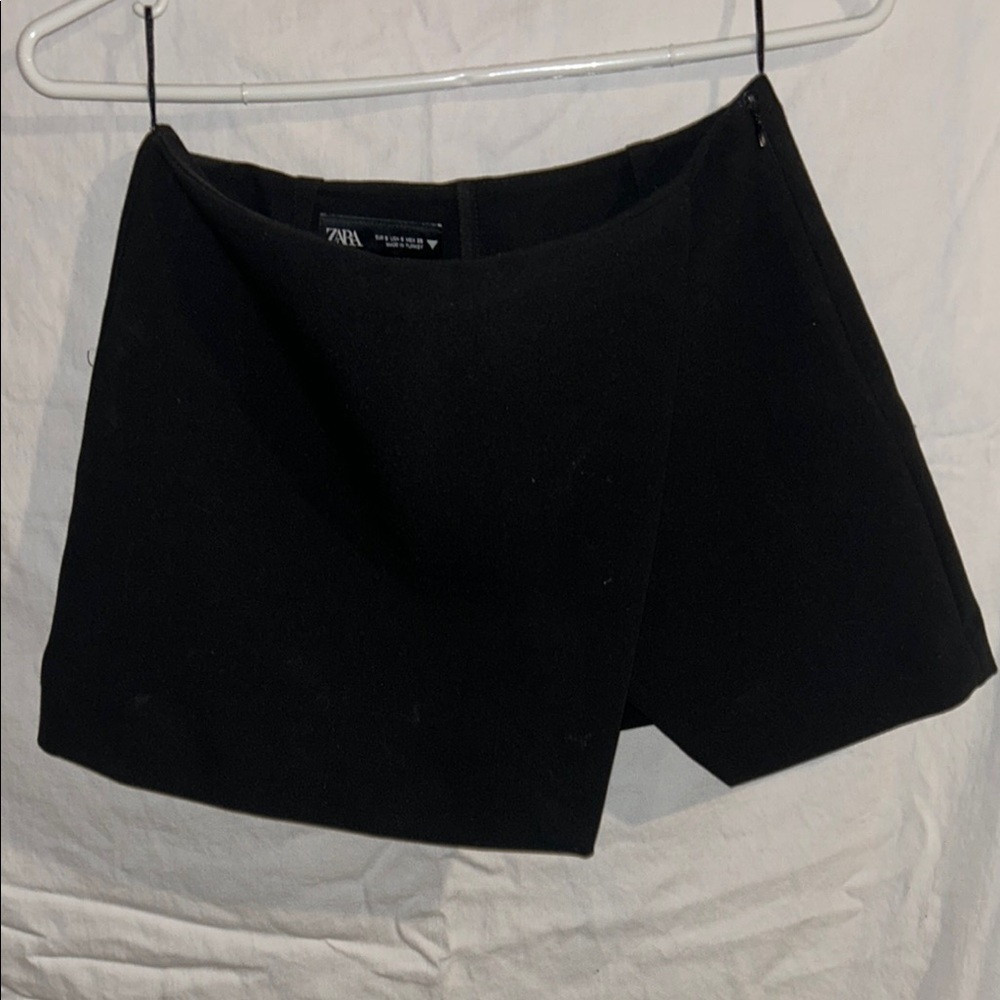 Zara Black Skort